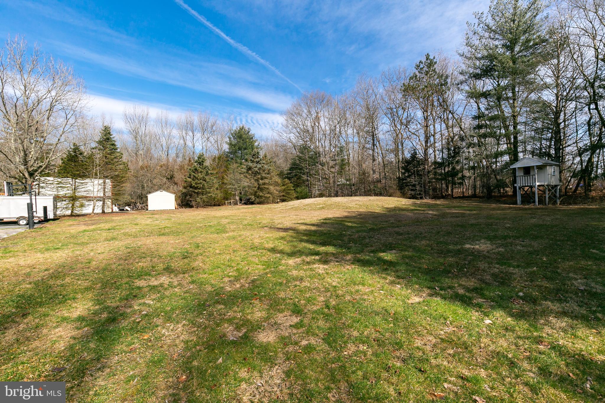 676 Jackson Road Sewell, NJ 08080 - Photo 5 of 47