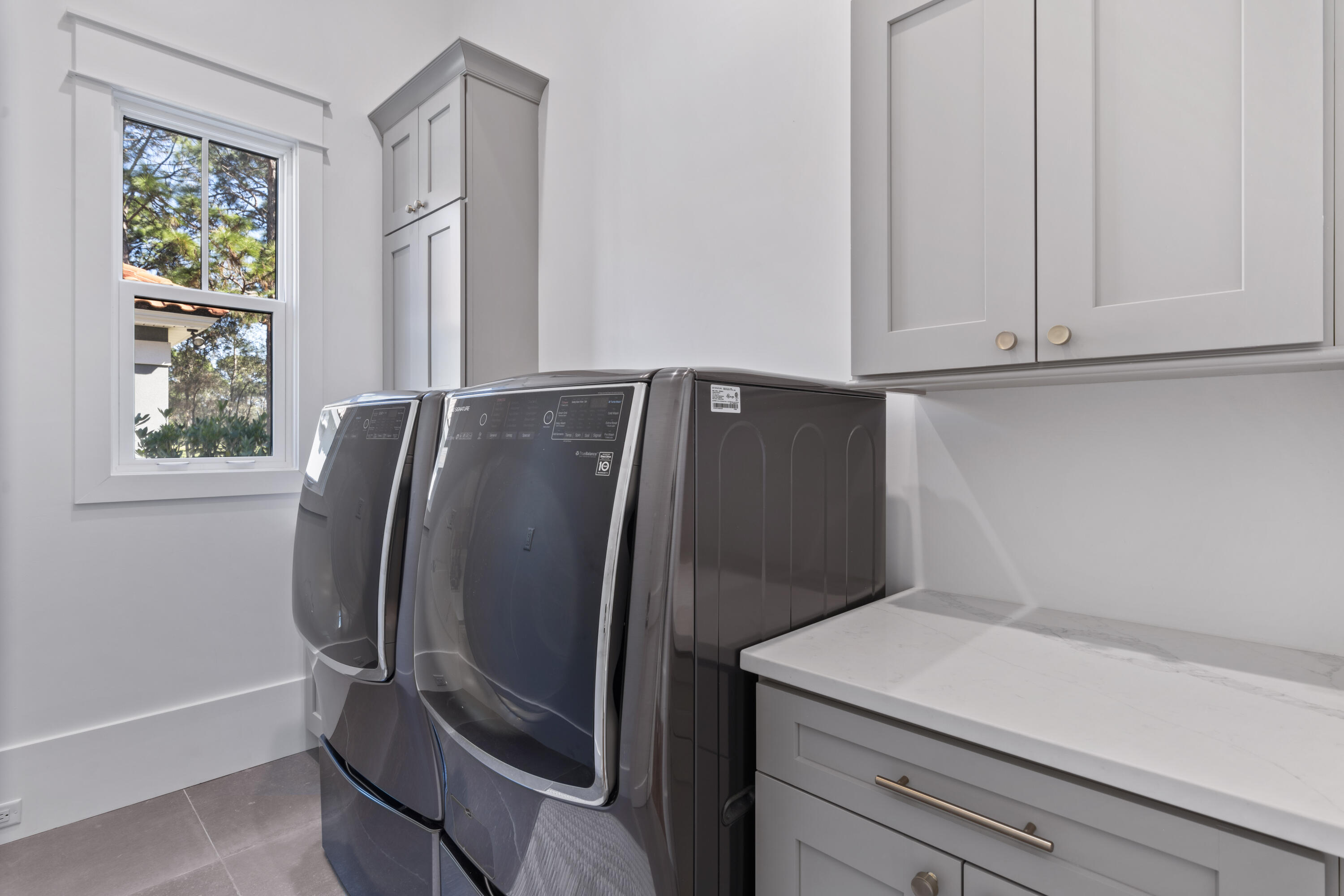 2924 Sand Pine Road Miramar Beach, FL 32550 - Photo 66 of 98 Laundry Room