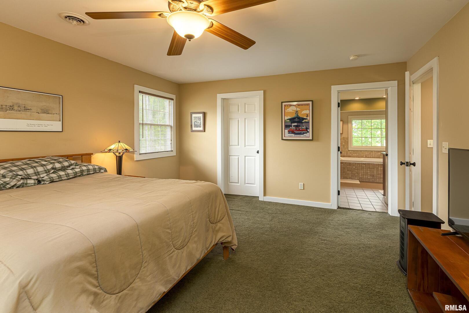 1127 Cedar Ridge Drive Carbondale, IL 62901 - Photo 21 of 40