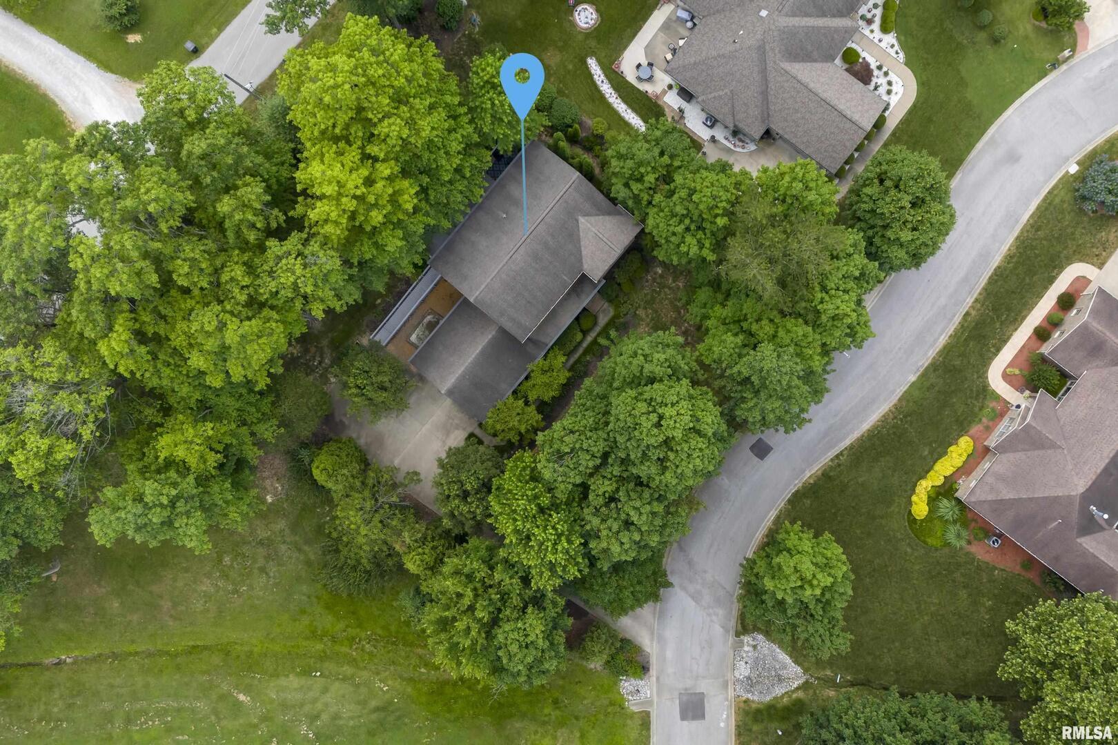 1127 Cedar Ridge Drive Carbondale, IL 62901 - Photo 36 of 40