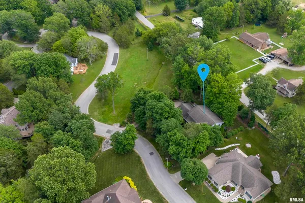 $309,900 | 1127 Cedar Ridge Drive, Carbondale, IL 62901