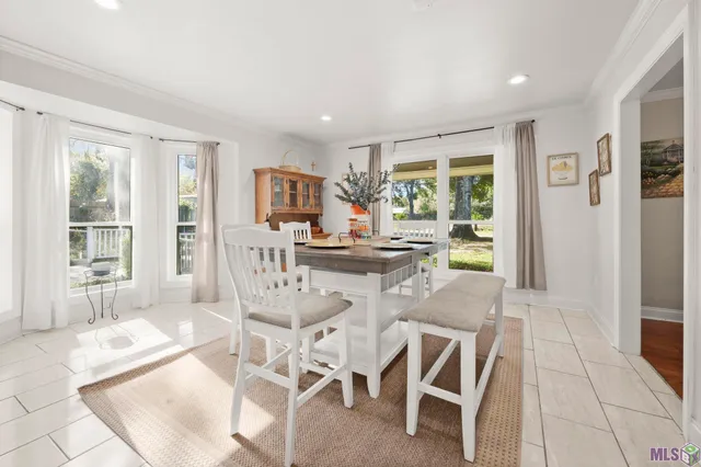 $2,600 | 533 Rushing Road West, Denham Springs, LA 70726