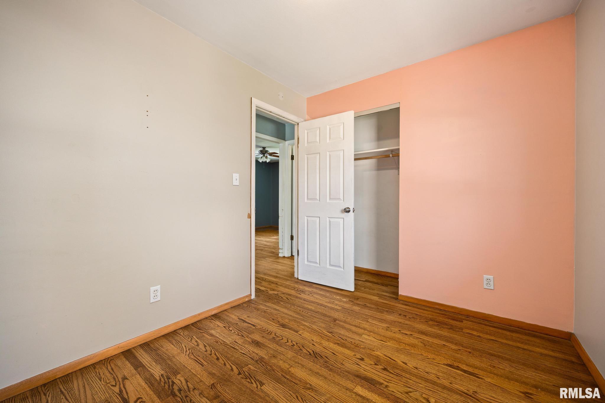 4913 North Ronald Road Peoria, IL 61614 - Photo 18 of 37