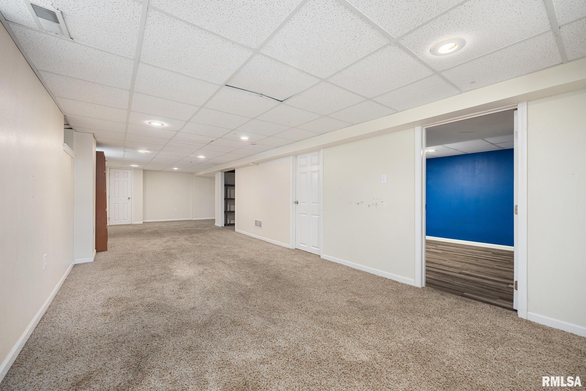 4913 North Ronald Road Peoria, IL 61614 - Photo 27 of 37