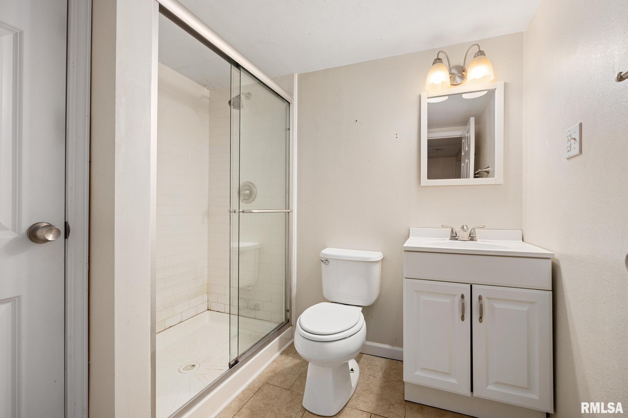 4913 North Ronald Road Peoria, IL 61614 - Photo 30 of 37