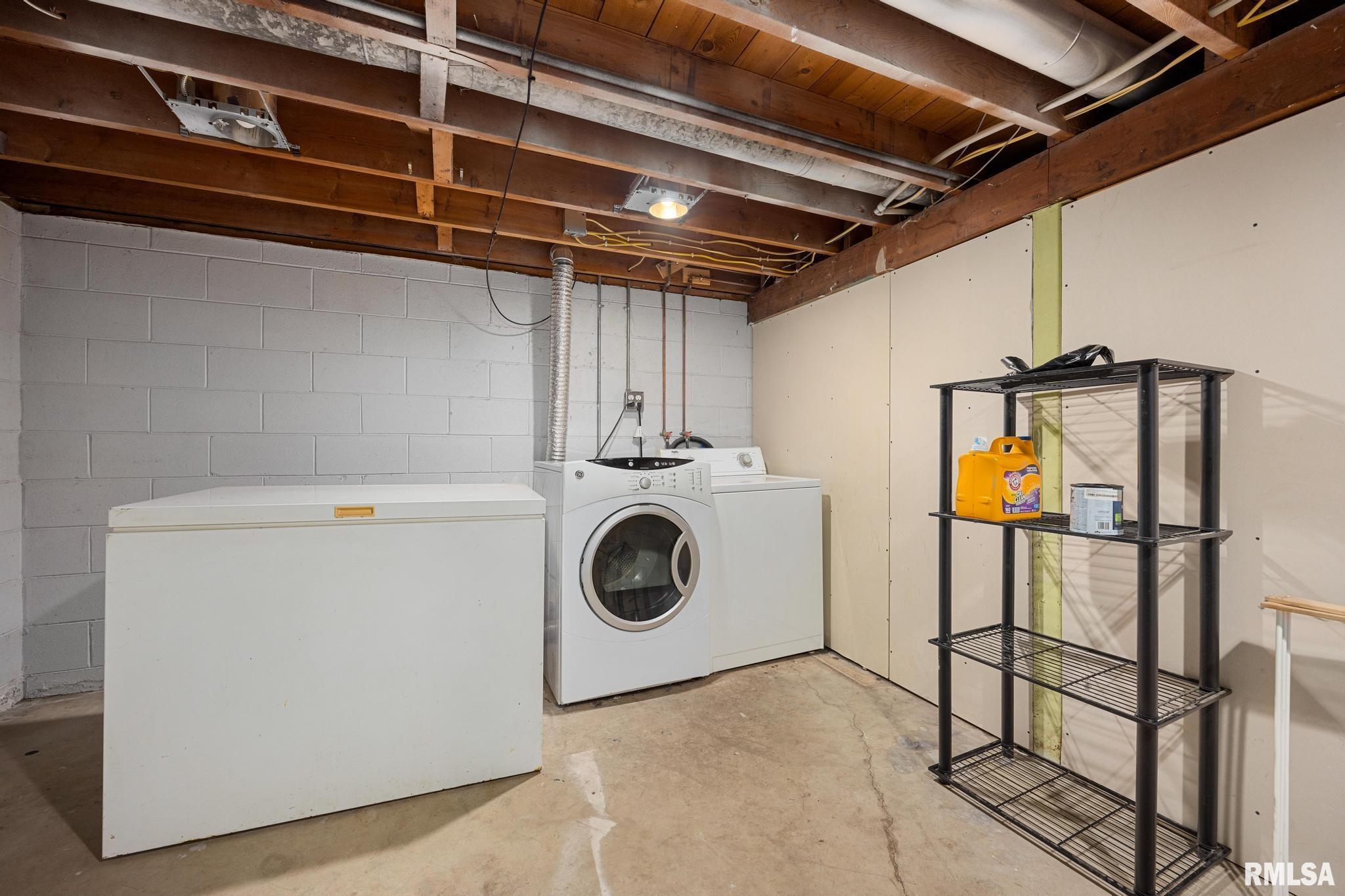 4913 North Ronald Road Peoria, IL 61614 - Photo 31 of 37