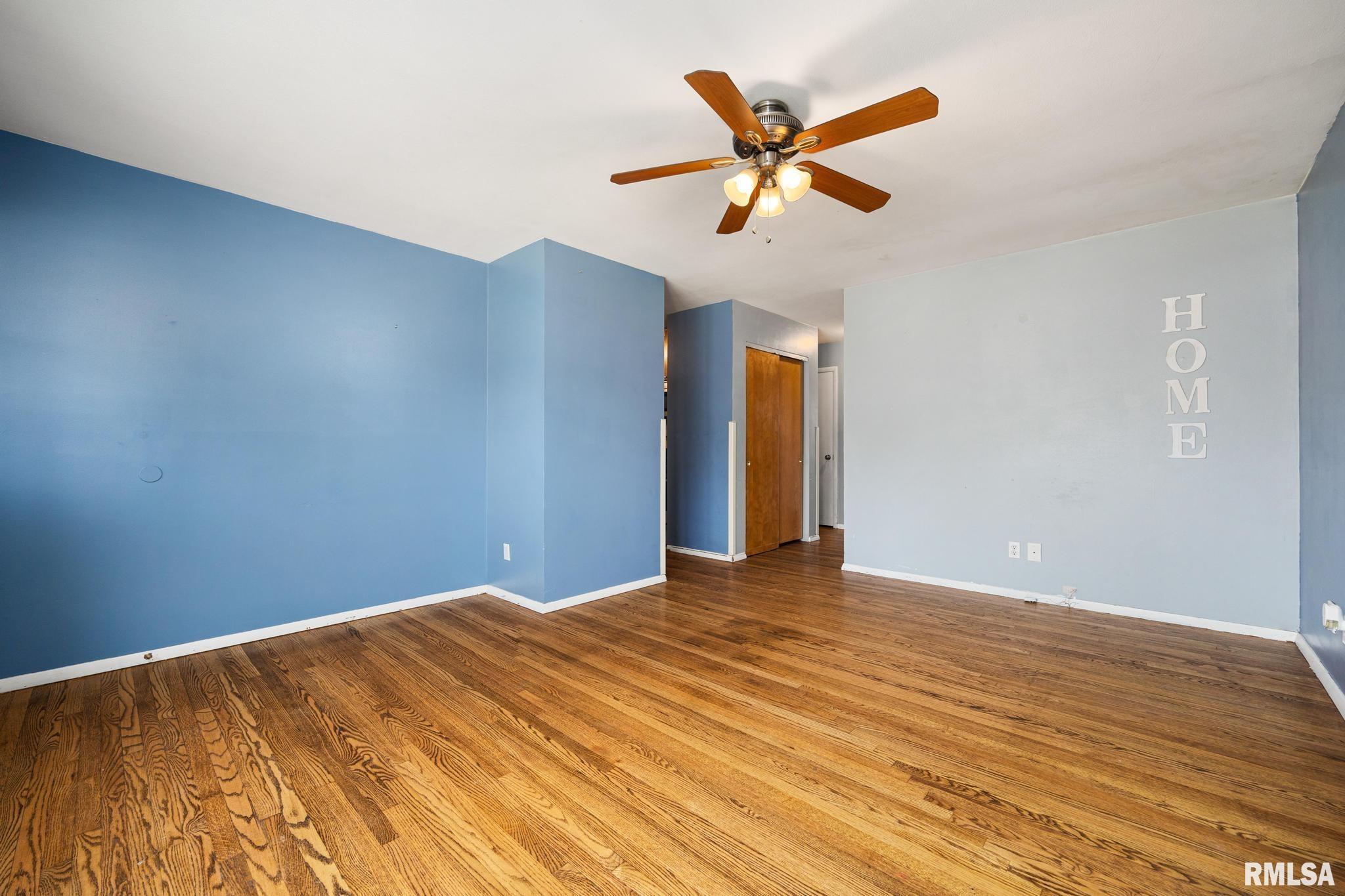 4913 North Ronald Road Peoria, IL 61614 - Photo 6 of 37