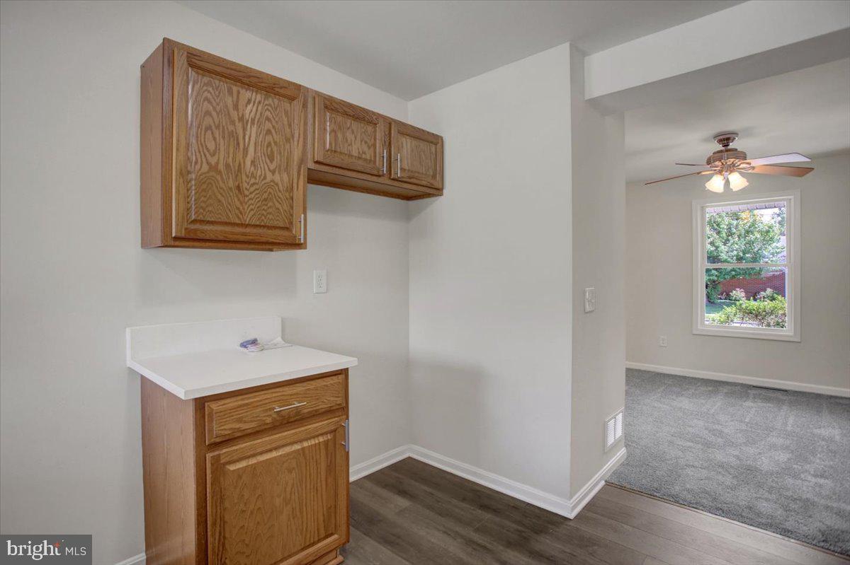 604 Fairview Avenue Waynesboro, PA 17268 - Photo 12 of 30 Bright and inviting kitchen nook.
