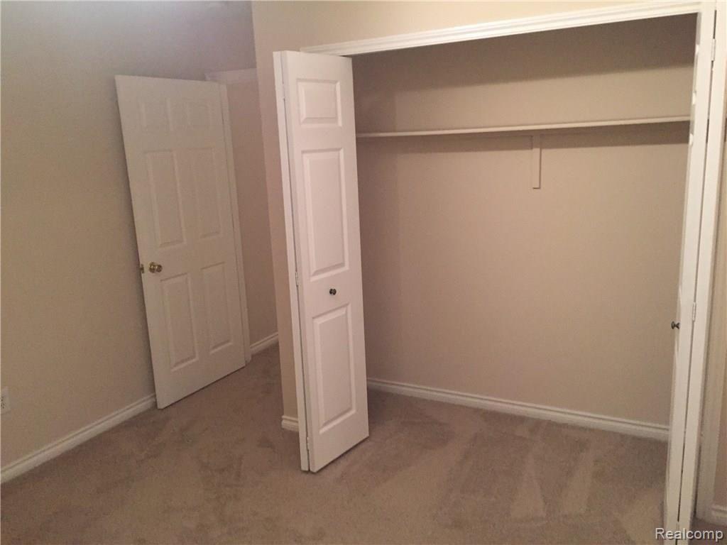 3773 Crooks Road Rochester, MI 48309 - Photo 28 of 28 3rd bedroom