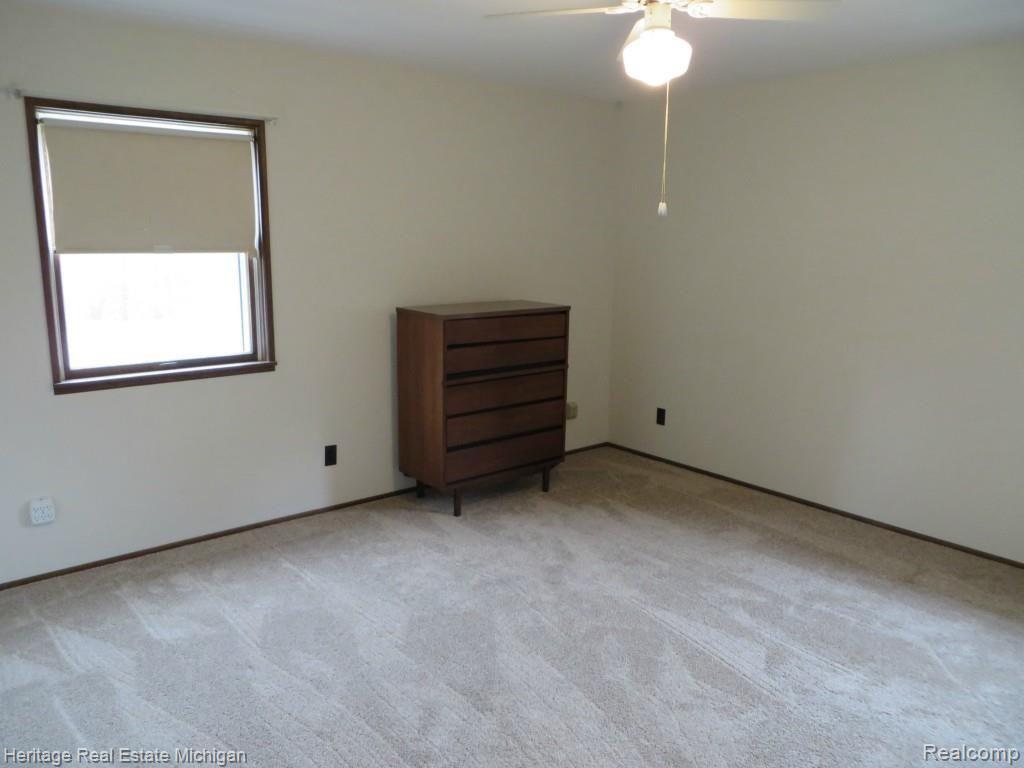 6533 Crofoot Road Fowlerville, MI 48836 - Photo 21 of 46 IMG_0833.jpg