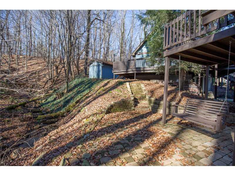 1891 Valley Road New Castle, PA 16105 - Photo 10 of 11 Patio/Deck.