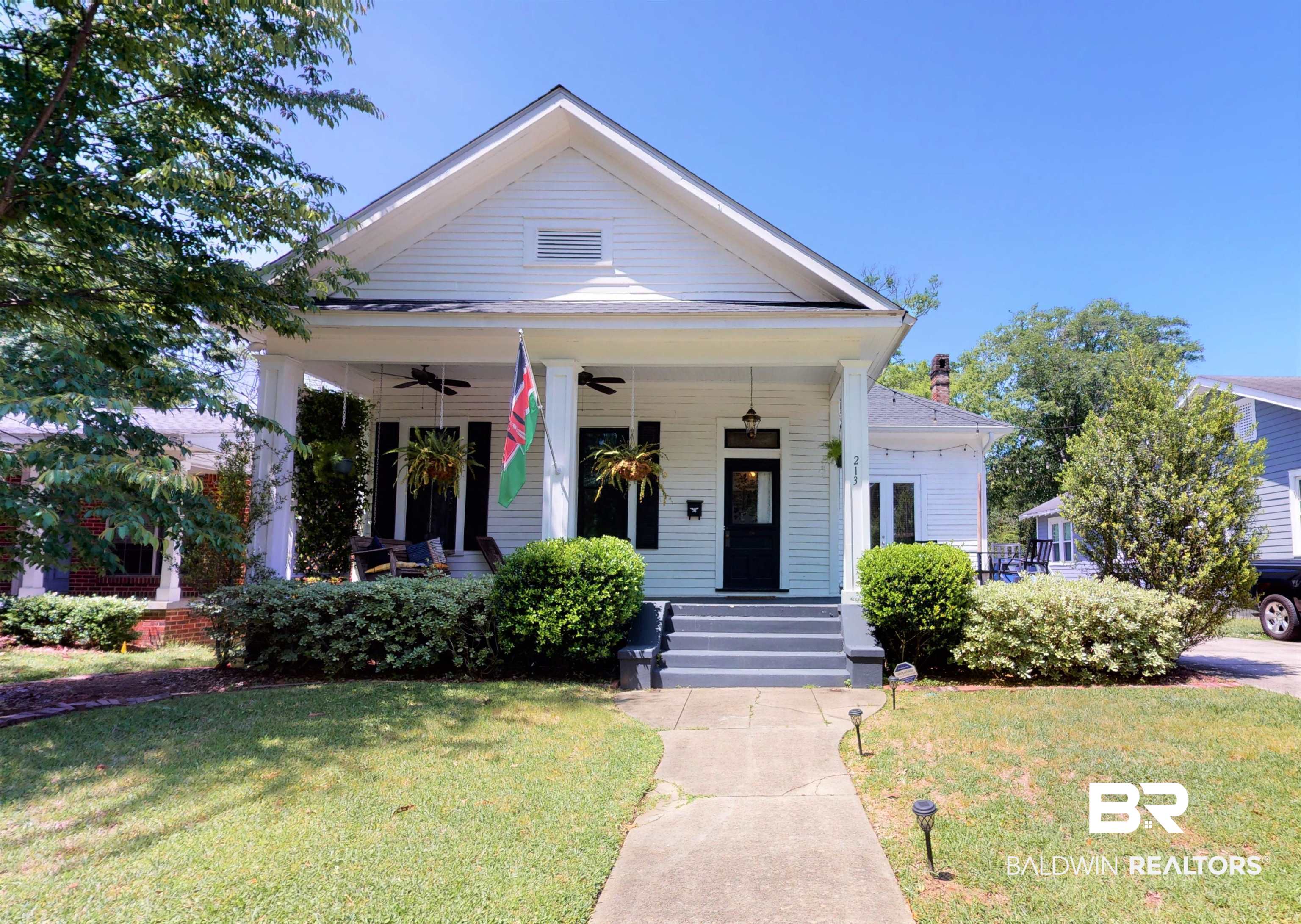 213 Grand Boulevard Mobile, AL 36607 - Photo 1 of 21