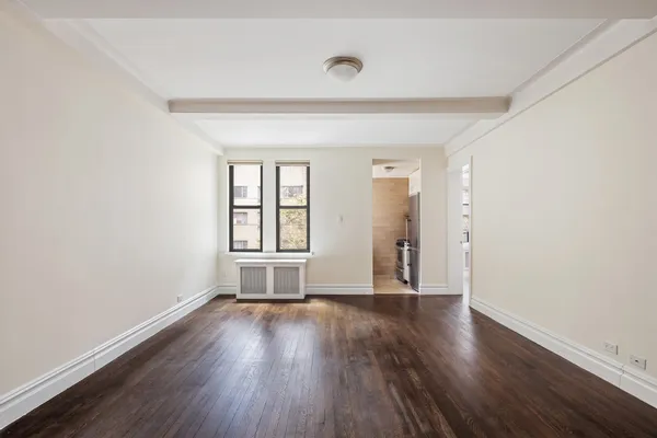$5,250 | 41 West 72nd Street, Unit 4B | Upper West Side