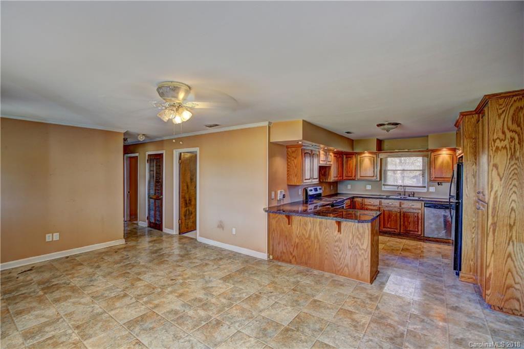 5940 Smith Lake Road Mount Pleasant, NC 28124 - Photo 8 of 22 Gallery Image 8