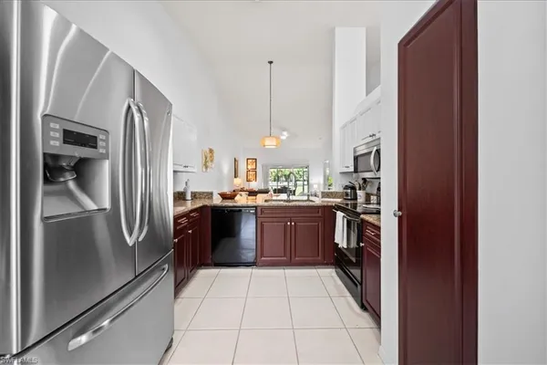 $2,800 | 627 St Andrews Boulevard, Naples, FL 34113