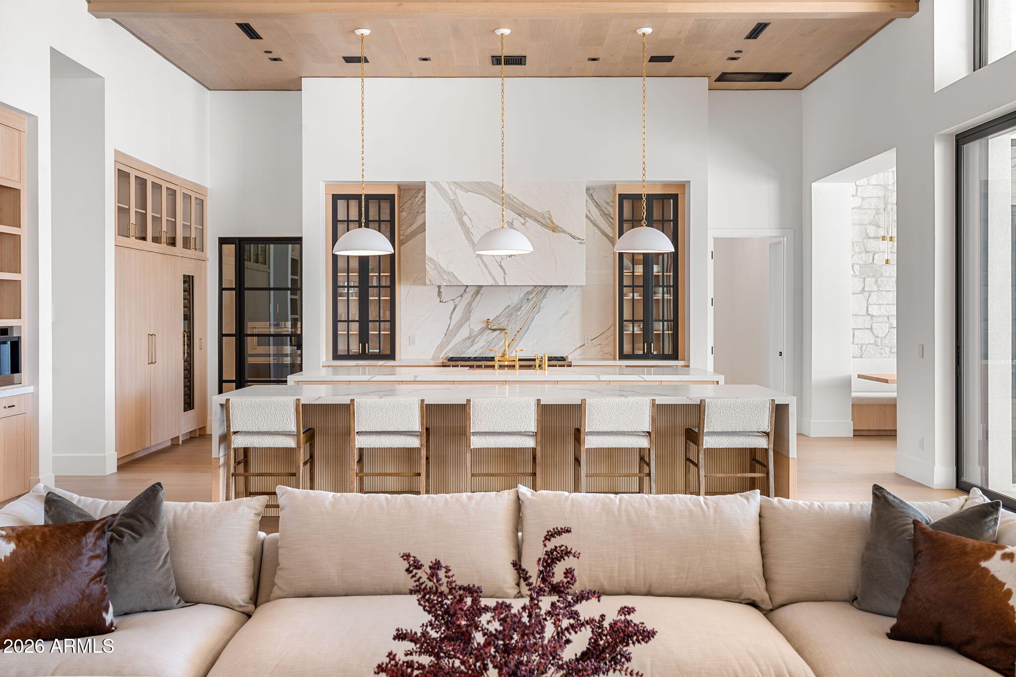 4534 East Pebble Ridge Road Paradise Valley, AZ 85253 - Photo 17 of 74 Living Room