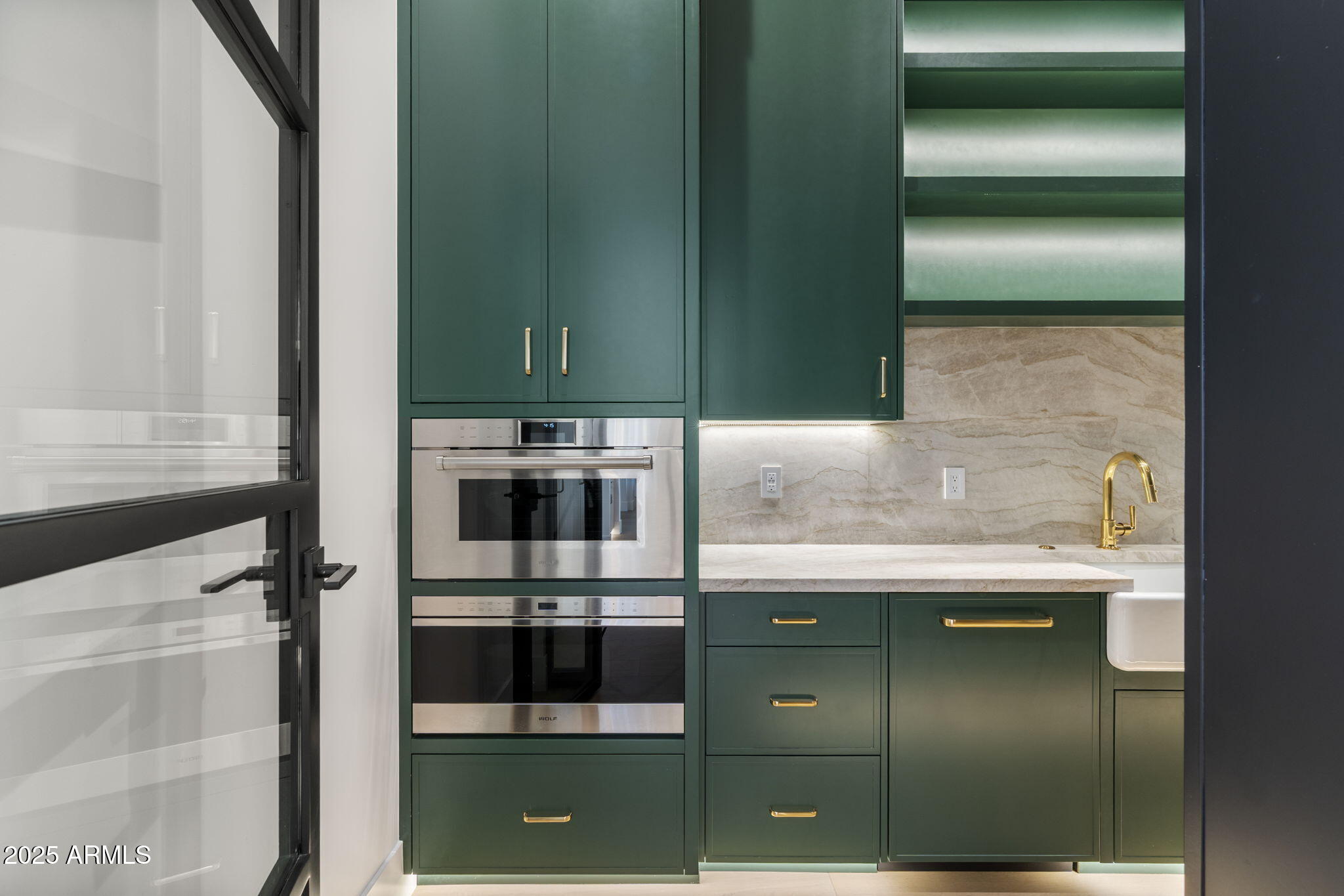 4534 East Pebble Ridge Road Paradise Valley, AZ 85253 - Photo 28 of 74 Butler's Pantry