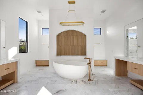 $10,400,000 | 4534 East Pebble Ridge Road, Paradise Valley, AZ 85253