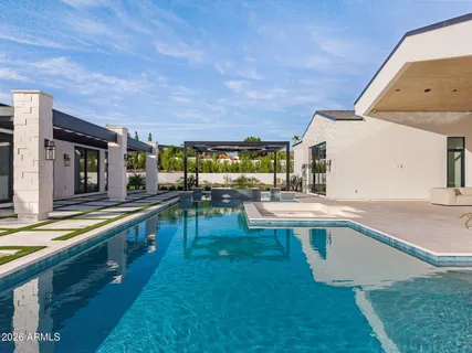 $10,400,000 | 4534 East Pebble Ridge Road, Paradise Valley, AZ 85253