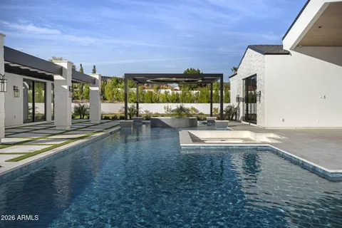 $10,800,000 | 4534 East Pebble Ridge Road, Paradise Valley, AZ 85253