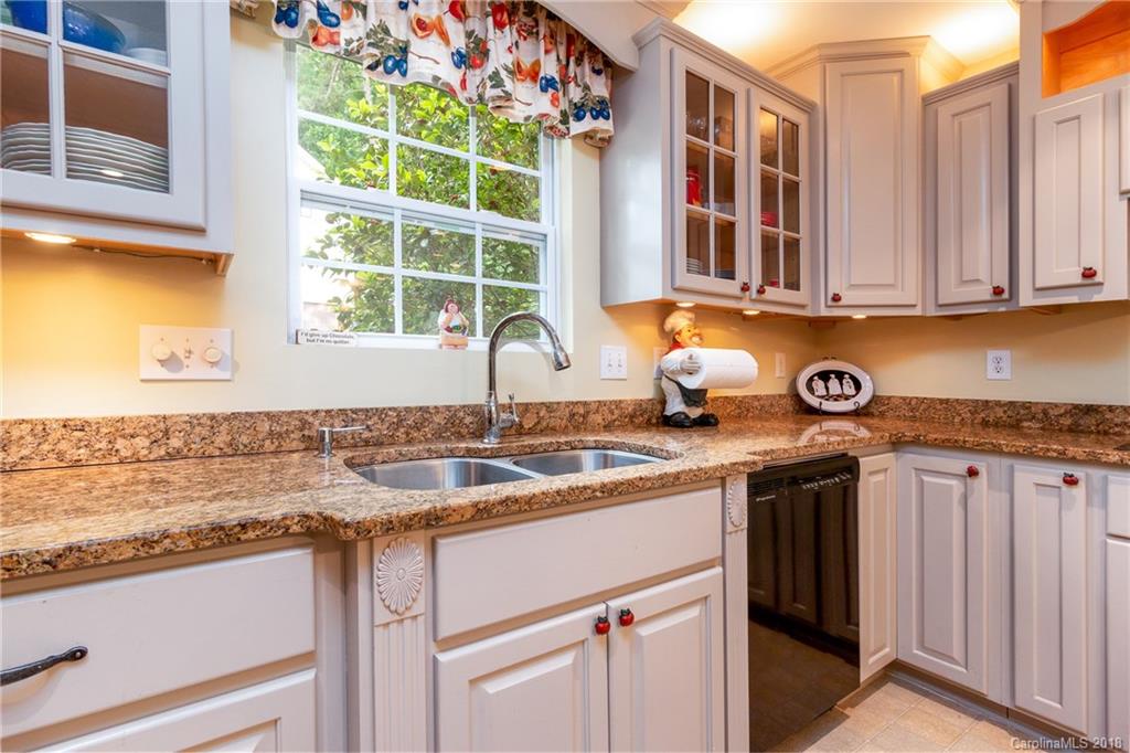 2462 Jacobs Road Gastonia, NC 28054 - Photo 12 of 30 Gallery Image 12