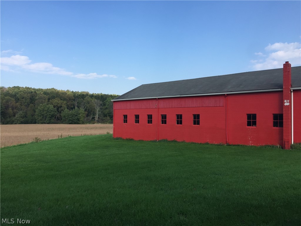 813 Granger Road Medina, OH 44256 - Photo 4 of 15 Gallery Image 4