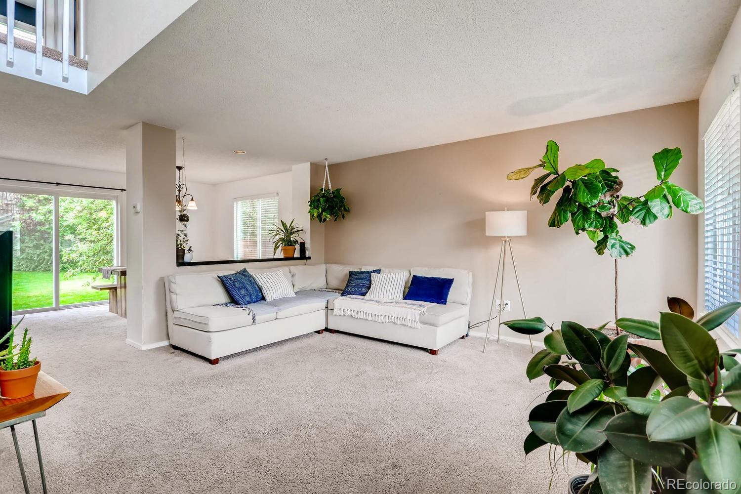9222 Camelback Street Highlands Ranch, CO 80126 - Photo 4 of 25 Gallery Image 4
