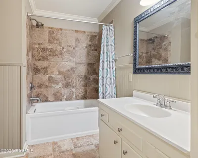 $325,000 | 409 Orangewood Drive, Lafayette, LA 70503