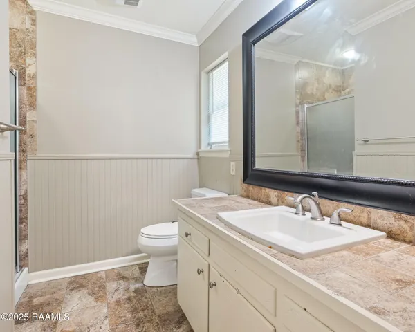 $325,000 | 409 Orangewood Drive, Lafayette, LA 70503