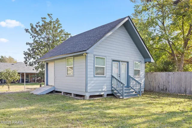 $325,000 | 409 Orangewood Drive, Lafayette, LA 70503