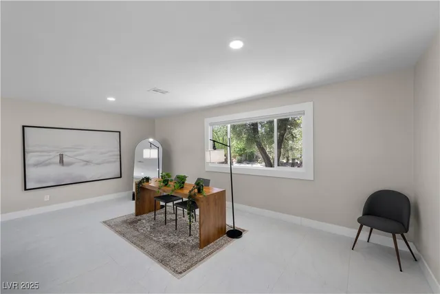 $6,388 | 3482 Pueblo Way, Las Vegas, NV 89169