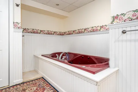 $589,000 | 1 Woods Edge Lane, Mashpee, MA 02649