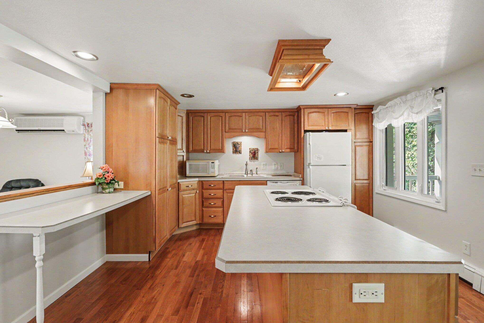 58881 Yeatter Road Colon, MI 49040 - Photo 5 of 43 014_file_7725