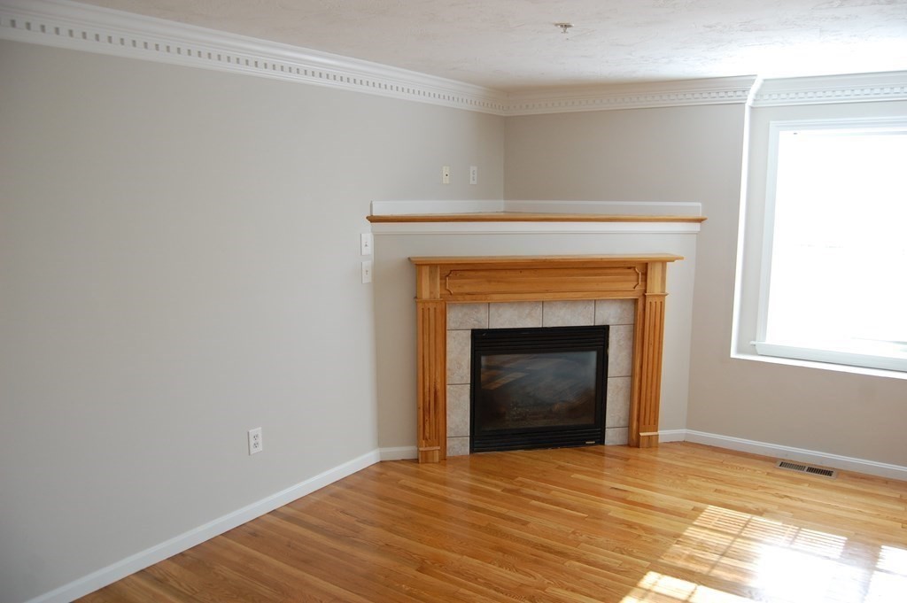 1005 Middlesex Street, Unit 4 Lowell, MA 01851 - Photo 12 of 26