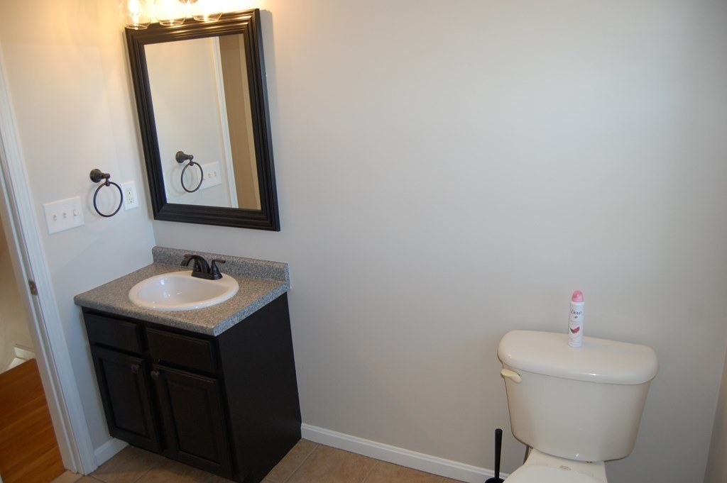 1005 Middlesex Street, Unit 4 Lowell, MA 01851 - Photo 15 of 26