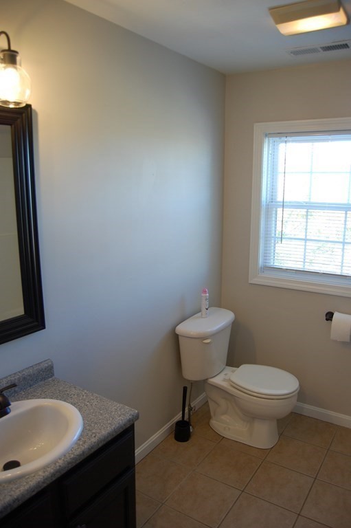 1005 Middlesex Street, Unit 4 Lowell, MA 01851 - Photo 16 of 26