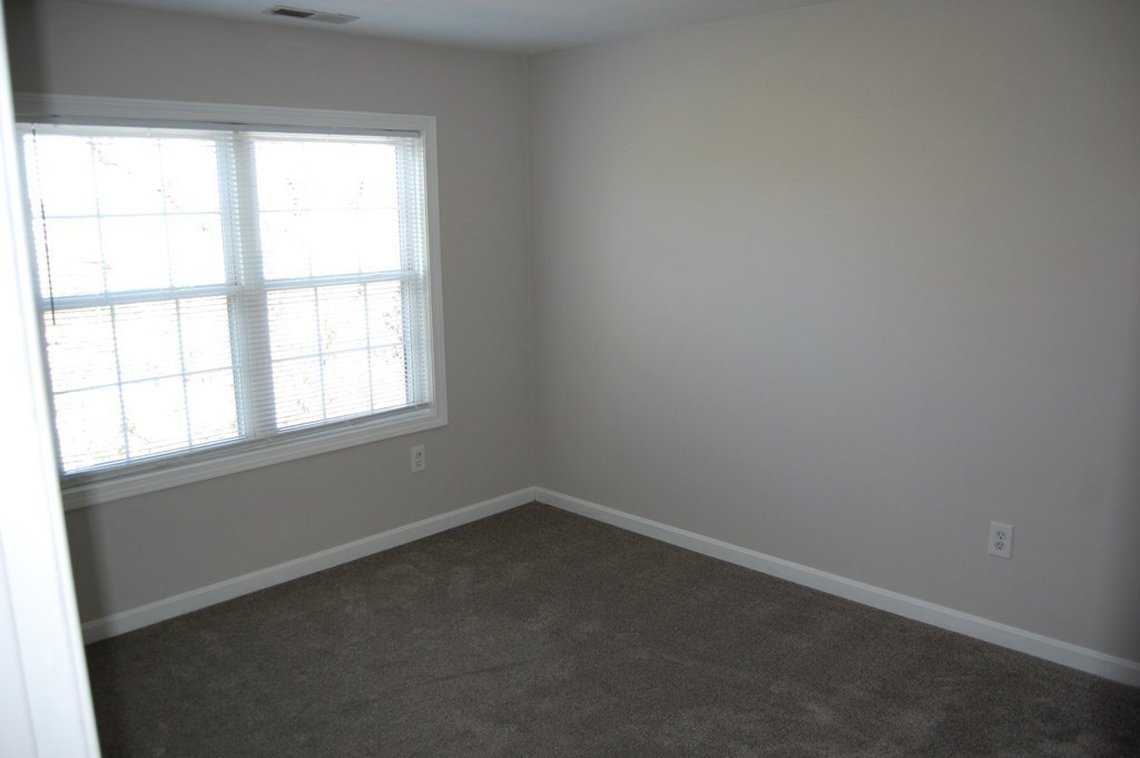 1005 Middlesex Street, Unit 4 Lowell, MA 01851 - Photo 17 of 26