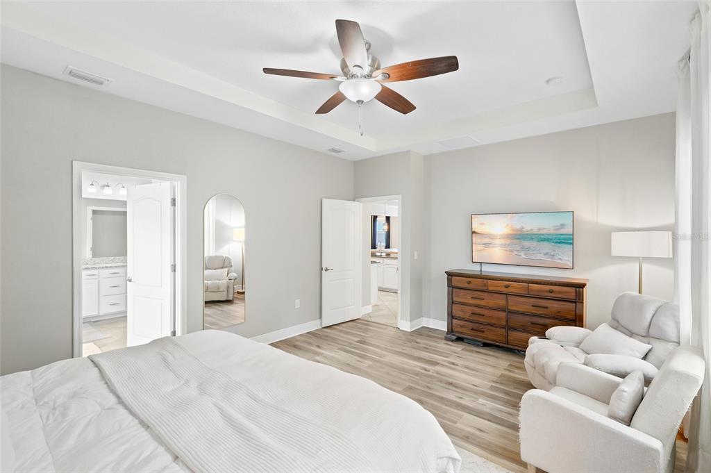 15313 Trinity Fall Way Bradenton, FL 34212 - Photo 9 of 41