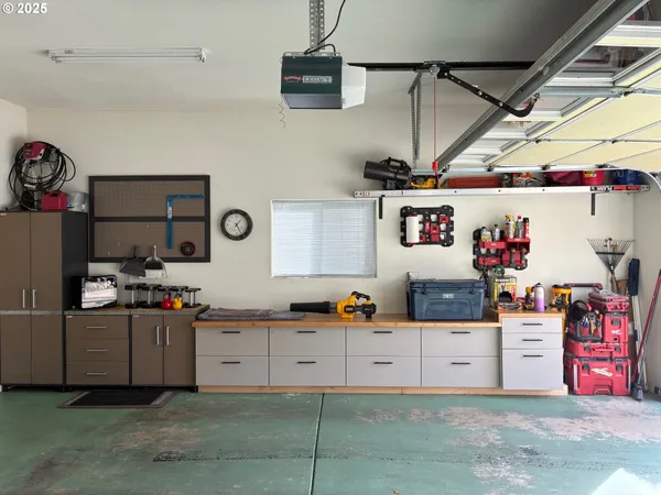 a view of a workspace