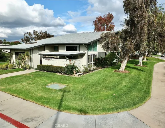 $749,900 | 1891 McKinney Way, Unit 26B, Seal Beach, CA 90740
