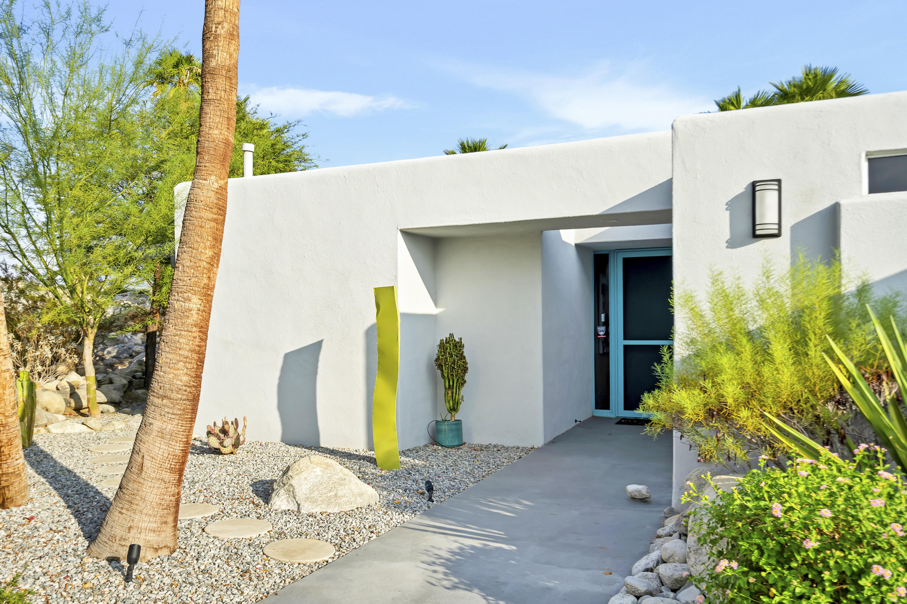 700 West Racquet Club Road Palm Springs, CA 92262 - Photo 14 of 49 14