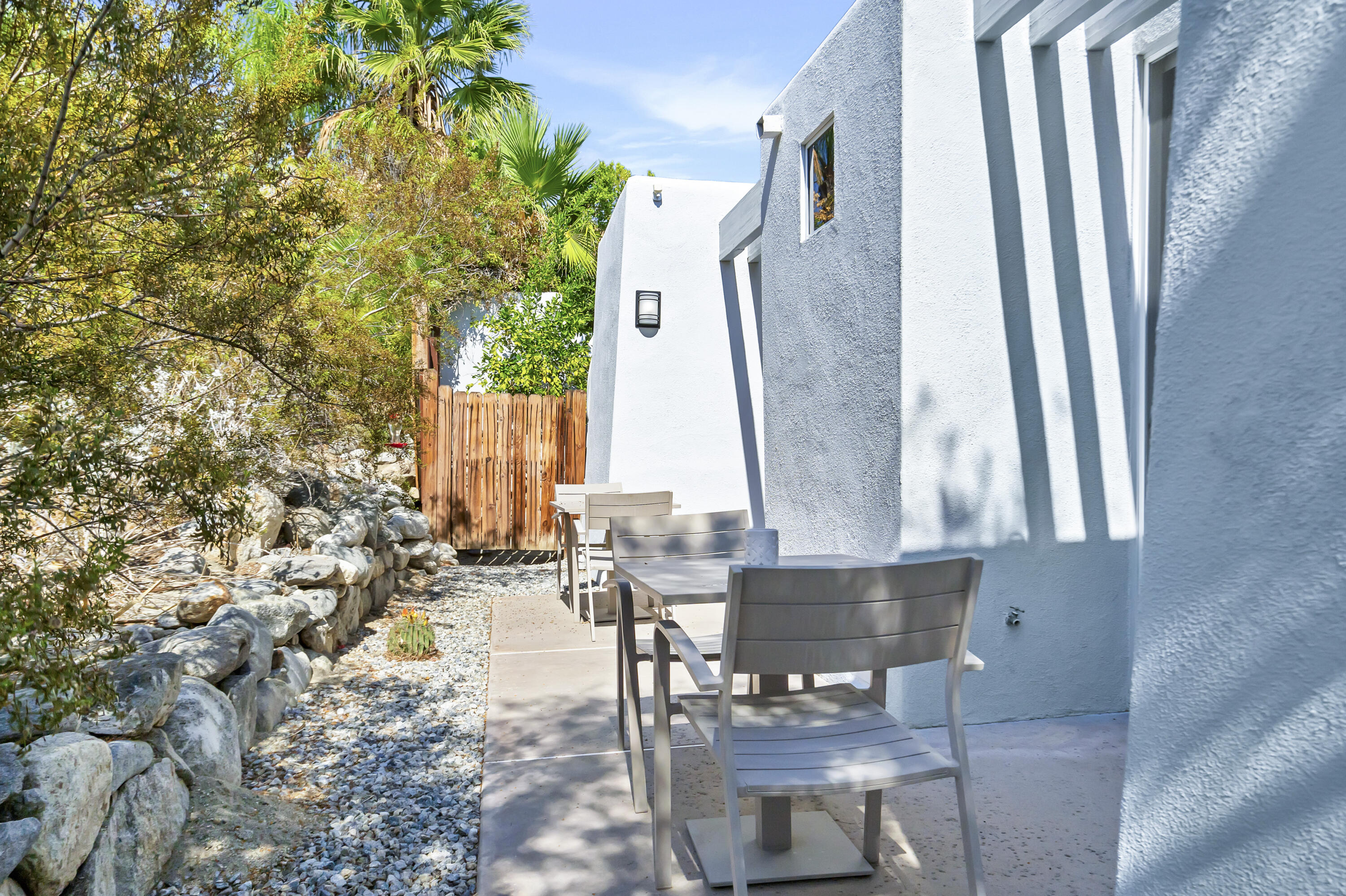 700 West Racquet Club Road Palm Springs, CA 92262 - Photo 42 of 49 42