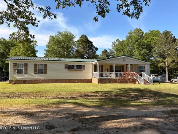 $299,000 | 109 Prairie Creek Road, Morton, MS 39117