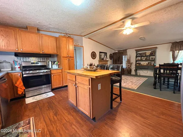 $299,000 | 109 Prairie Creek Road, Morton, MS 39117