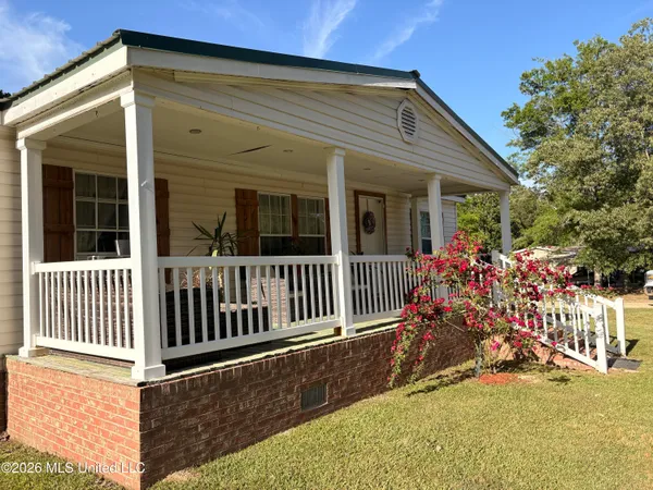 $299,000 | 109 Prairie Creek Road, Morton, MS 39117