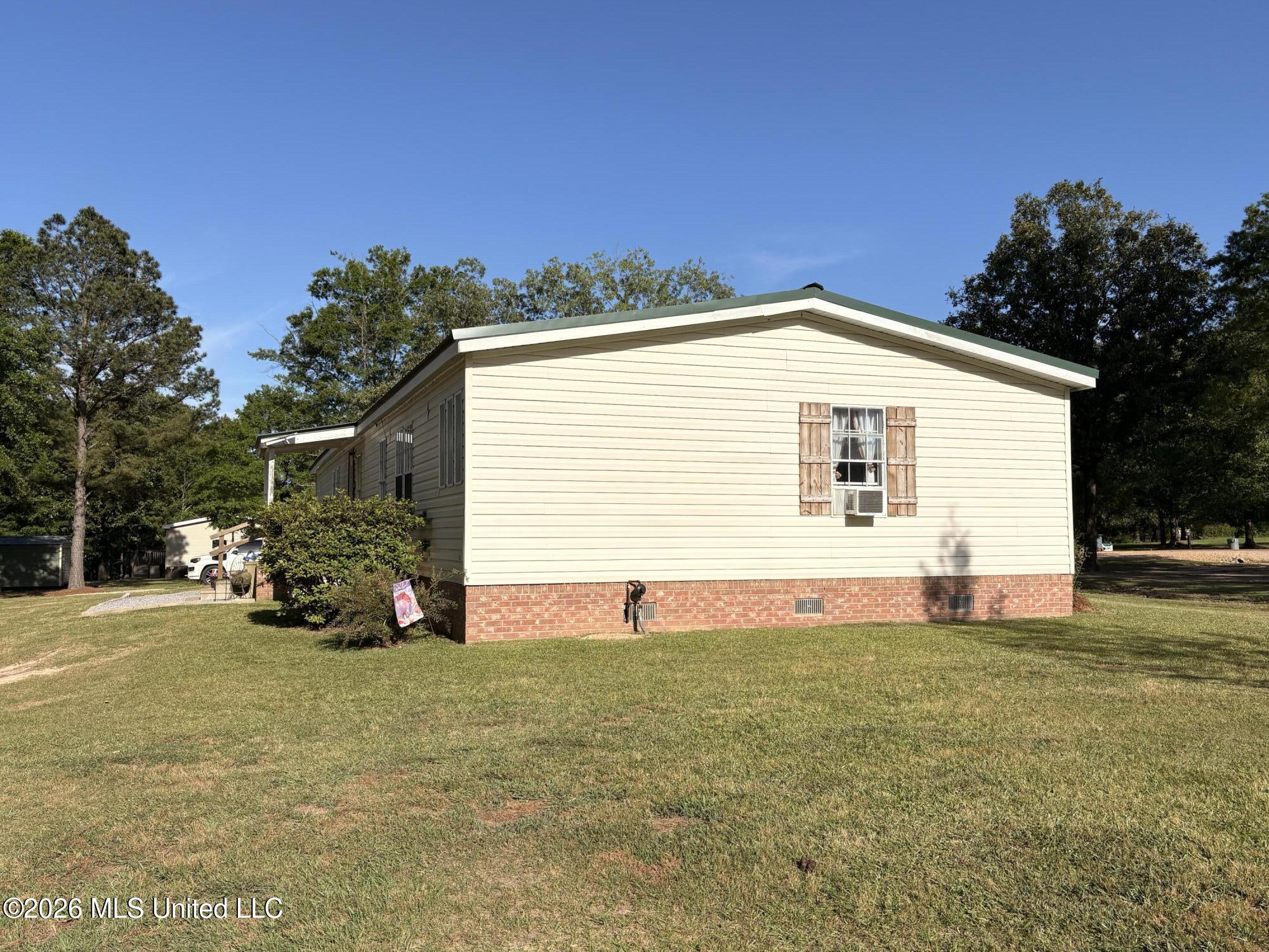 109 Prairie Creek Road Morton, MS 39117 - Photo 6 of 18 IMG_8835