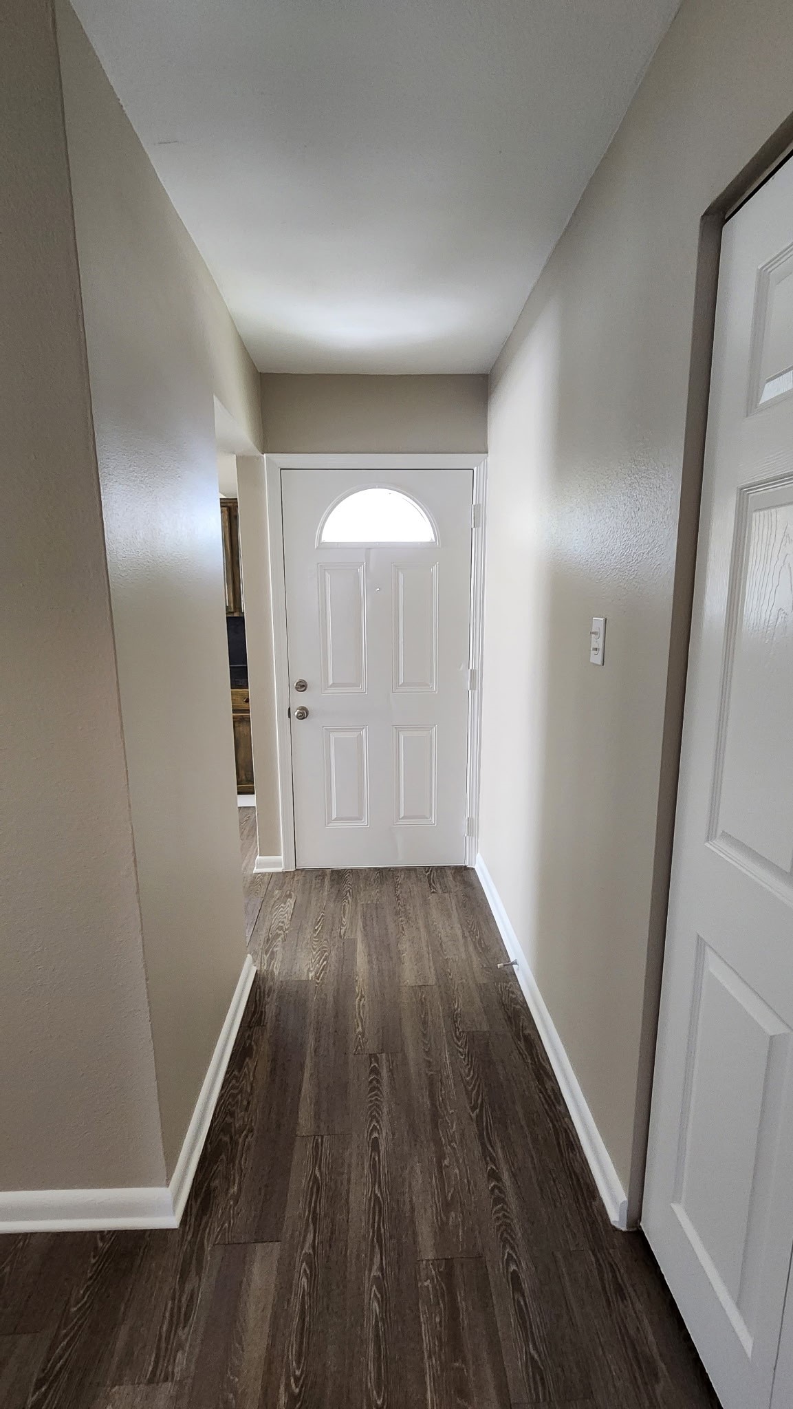 2907 Dragonwick Drive Houston, TX 77045 - Photo 4 of 15