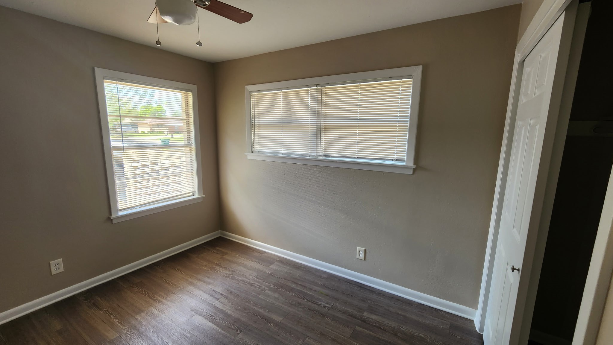 2907 Dragonwick Drive Houston, TX 77045 - Photo 9 of 15