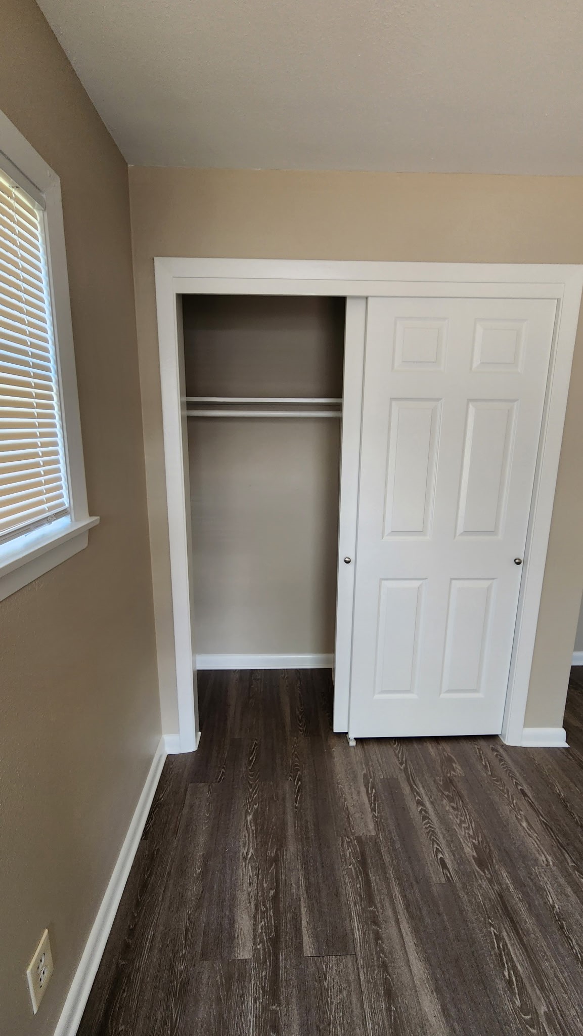 2907 Dragonwick Drive Houston, TX 77045 - Photo 10 of 15