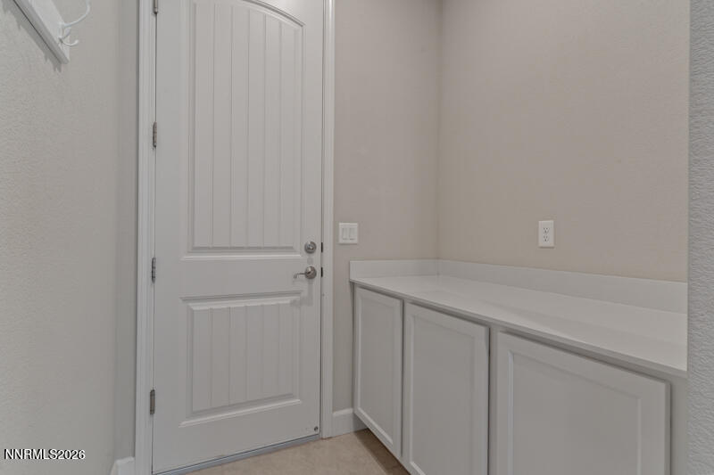 2221 Paint Horse Drive Reno, NV 89521 - Photo 28 of 53 a view of cabinets